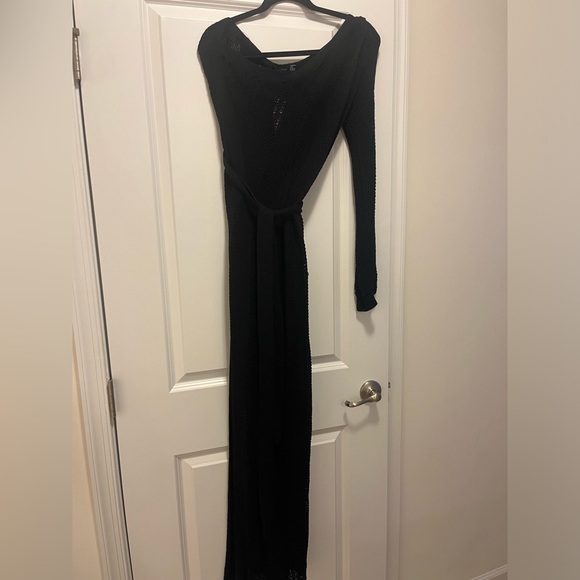 *NWT* belted crochet beach dress - Picture 2 of 3